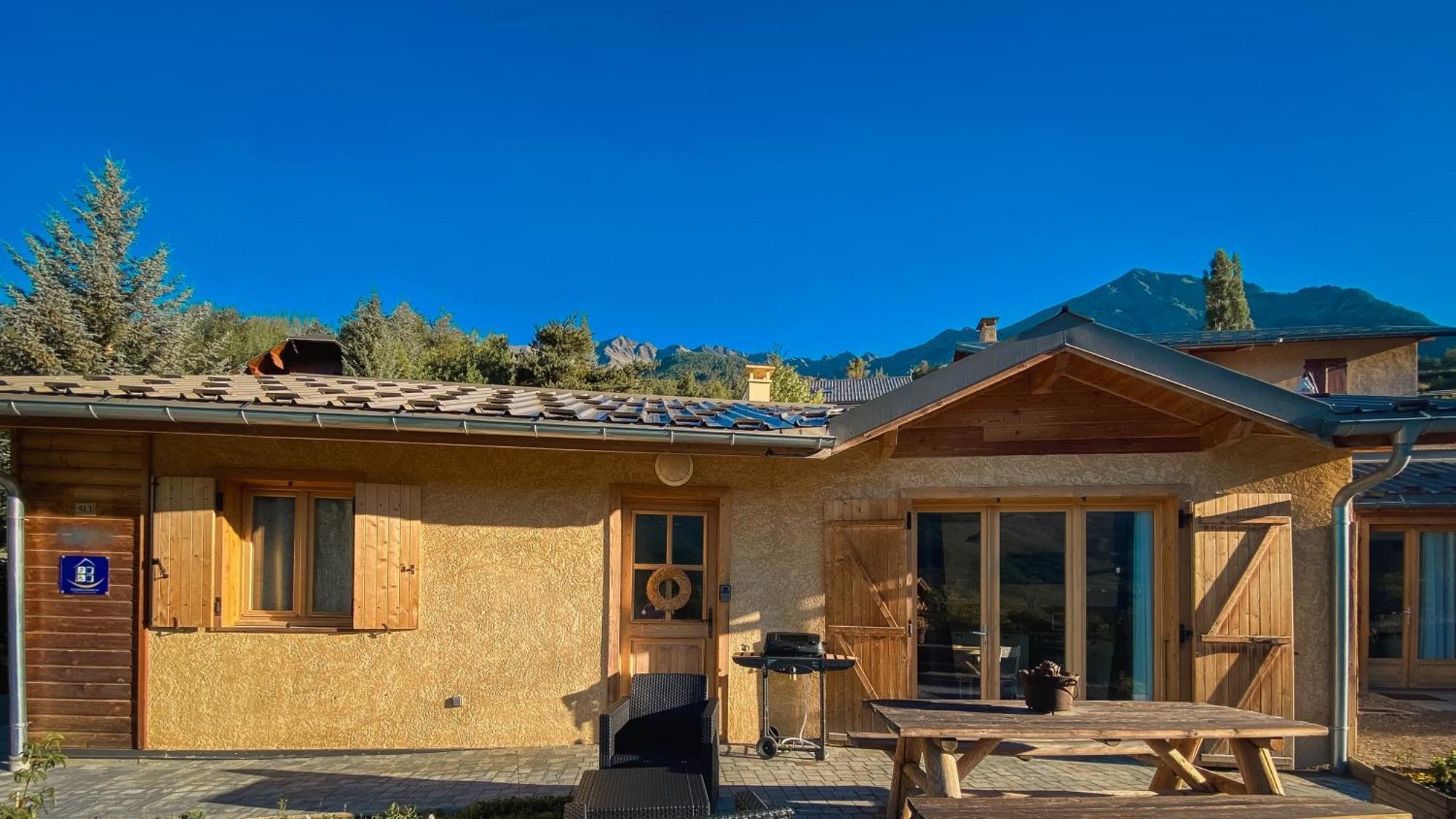L'Intermede & En Toute Amitie - Les Gites De L'Argile Faucon-de-Barcelonnette Exterior foto